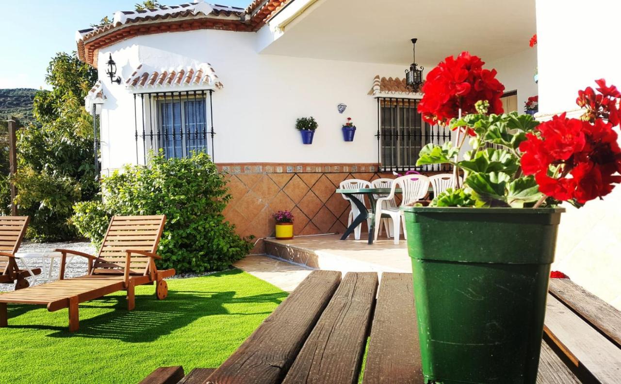 Los Naranjos Alcaucín Exterior foto